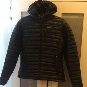 Women’s Patagonia Ultralight Down Hoody jacket